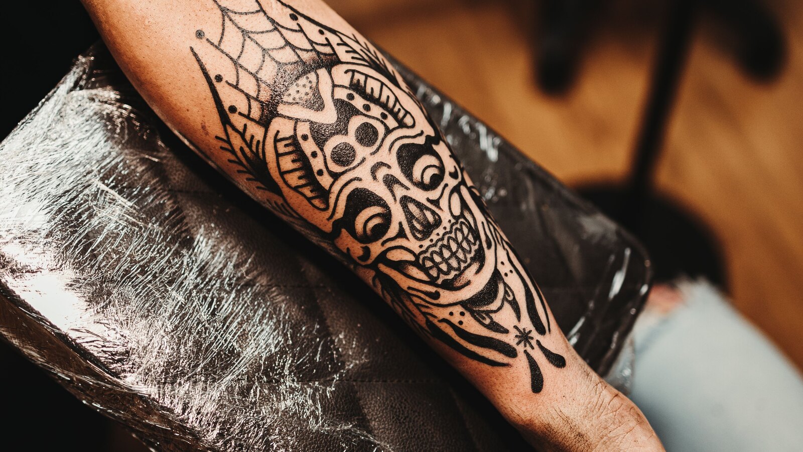 Bold colour forearm